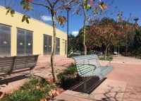 Classic Galleria Seats in the courtyard