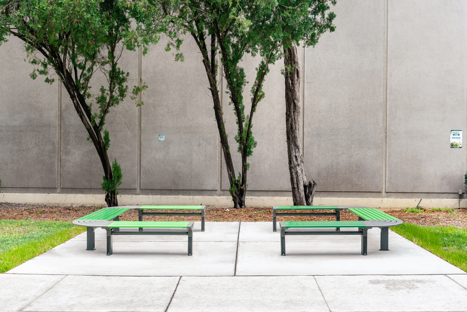 Aria Seating System (CMA4-2B-C90-3B-C90-2B) with Pedestal leg, Shamrock and Viper Green battens, Woodland Grey frames.
