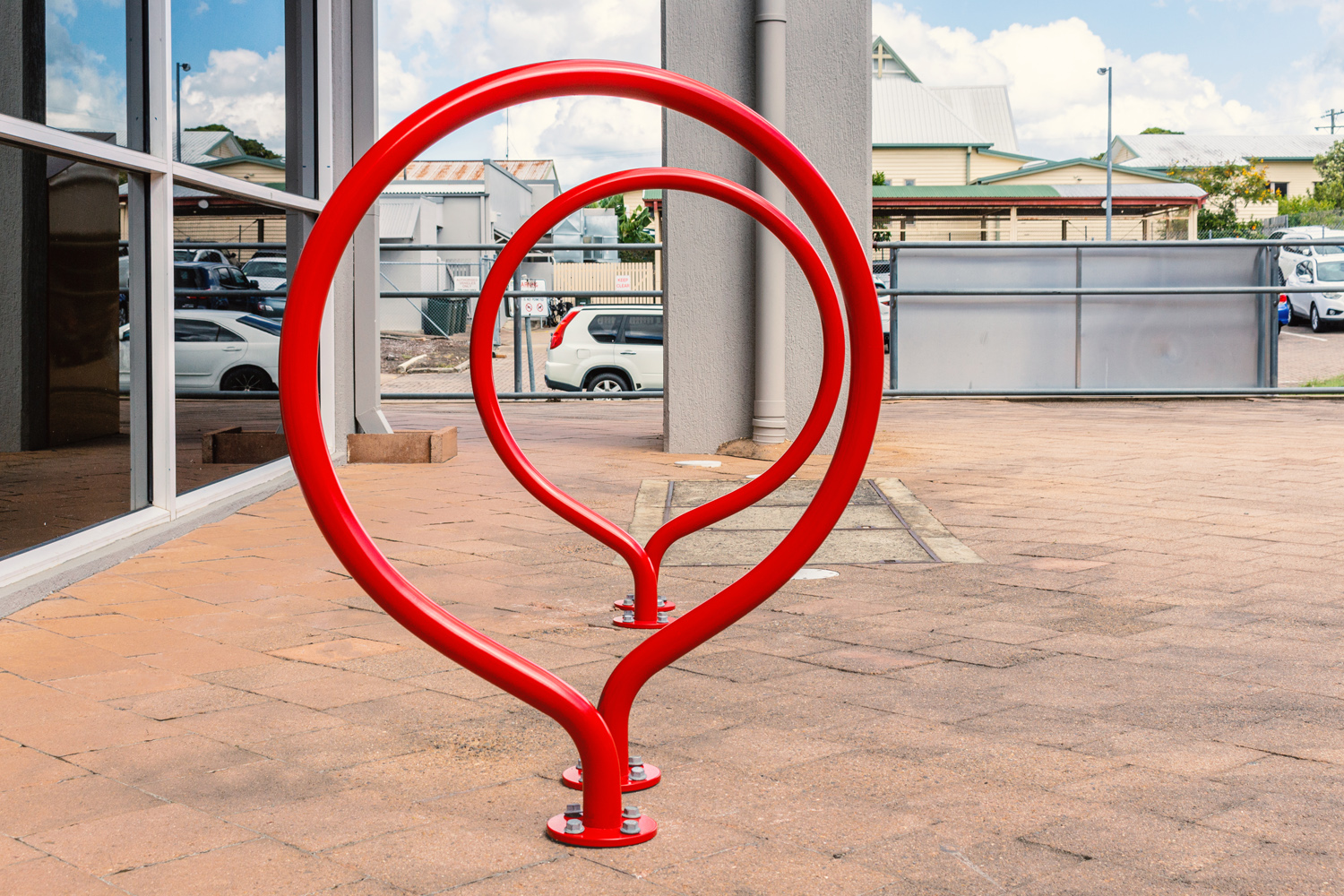 Spiral Hoop (BST04) in Lobster Red.