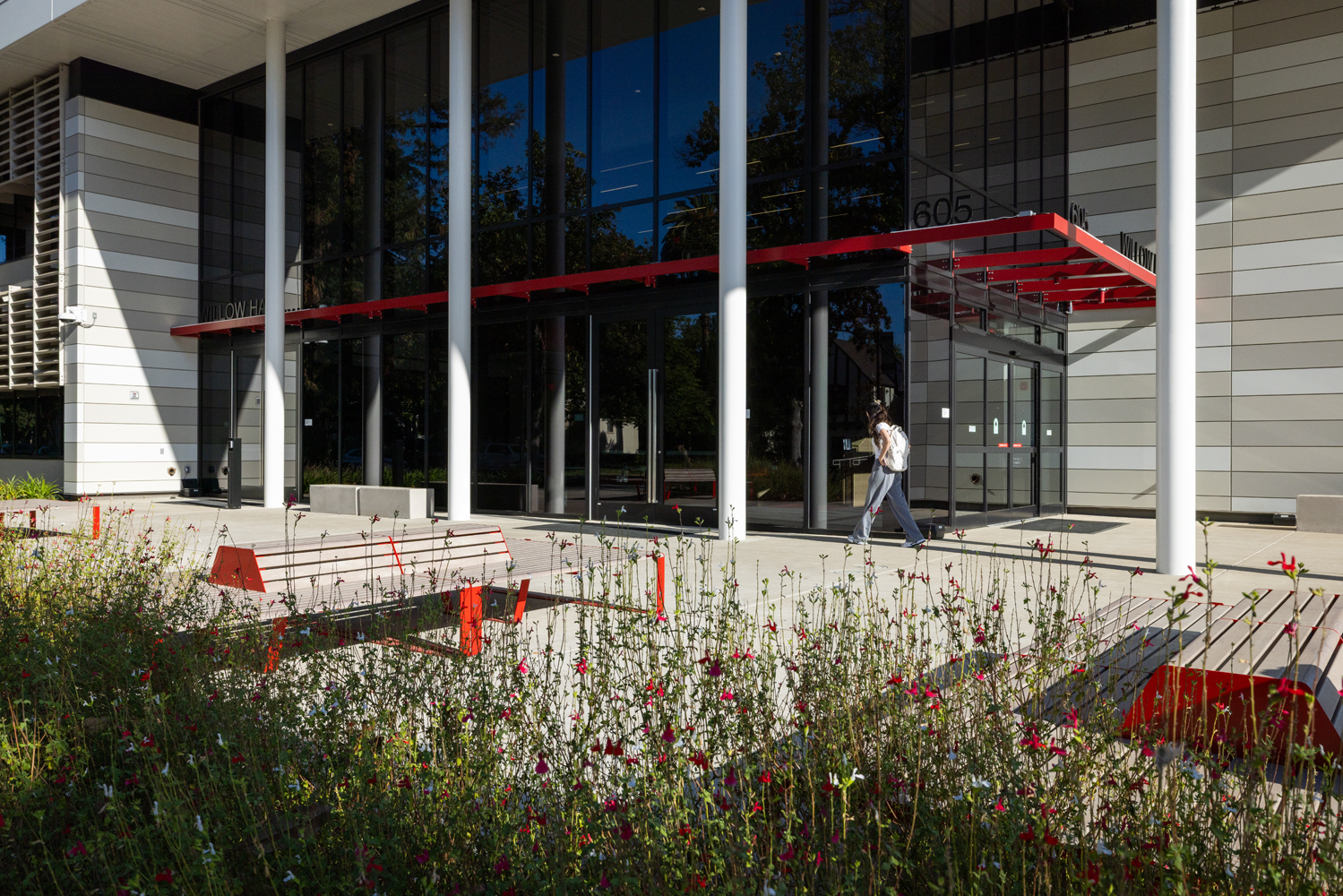 Stockton-CSU Stanislaus Acacia_Willow Hall_USA_Street Furniture Australia_18 - Street Furniture Australia Willow Hall